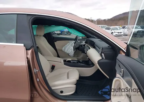 2021 Mercedes-Benz Cla 250 4Matic z USA, uszkodzony, nr VIN W1K5J4HB1MN215403